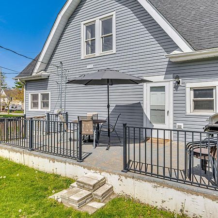 The Junction Victorian Home In Quaint Fortville! Exterior foto