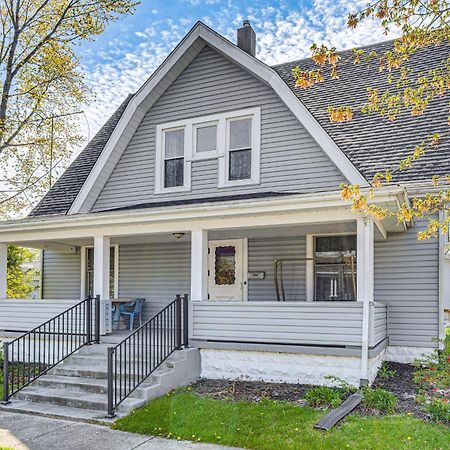 The Junction Victorian Home In Quaint Fortville! Exterior foto